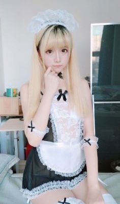 动漫八尺大人被吸乳视频