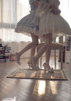 花朵与蛇