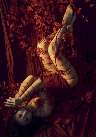 调教美女网站