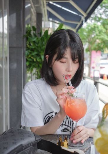 免费操人视频