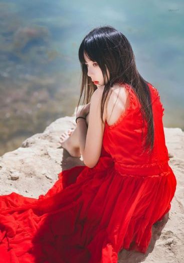 美女拉屎无遮挡免费