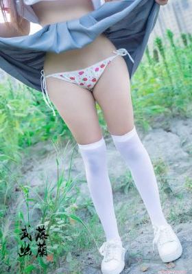 迪拜的女孩完整高清在线观看